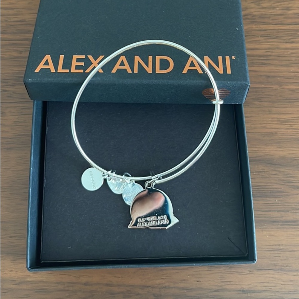 Alex and Ani Harry Potter themed bracelet - Picture 2 of 2